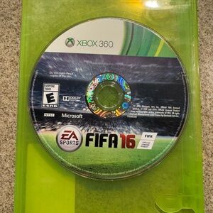 FIFA 16 for Xbox 360 - Green Case only no leaflet